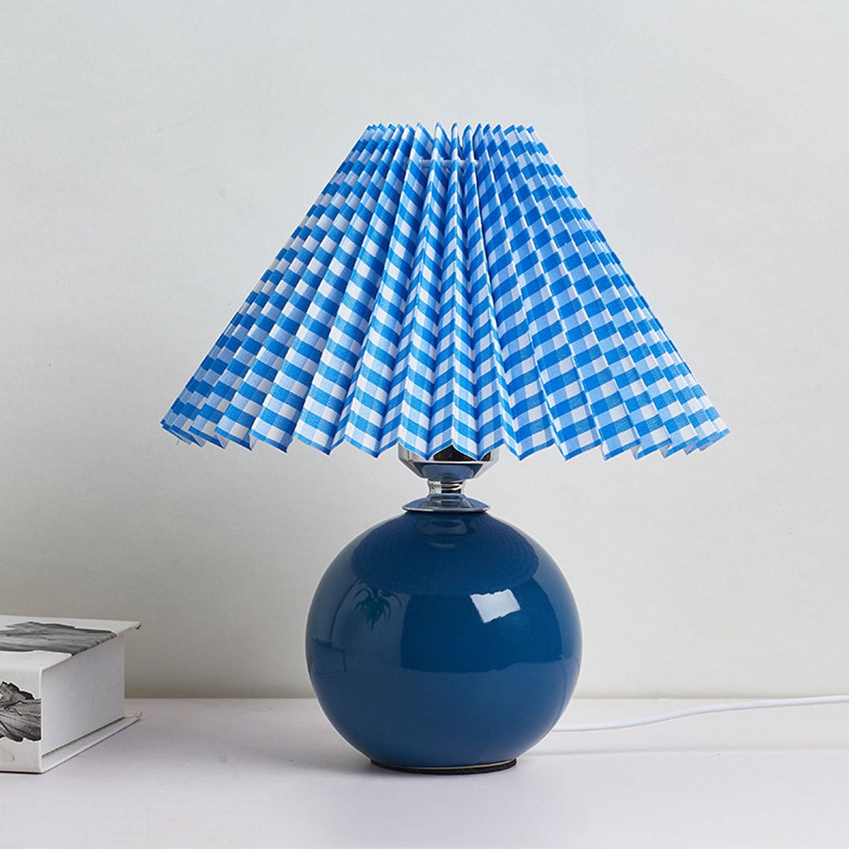 Nordic Minimalist Pleated Table Lamp