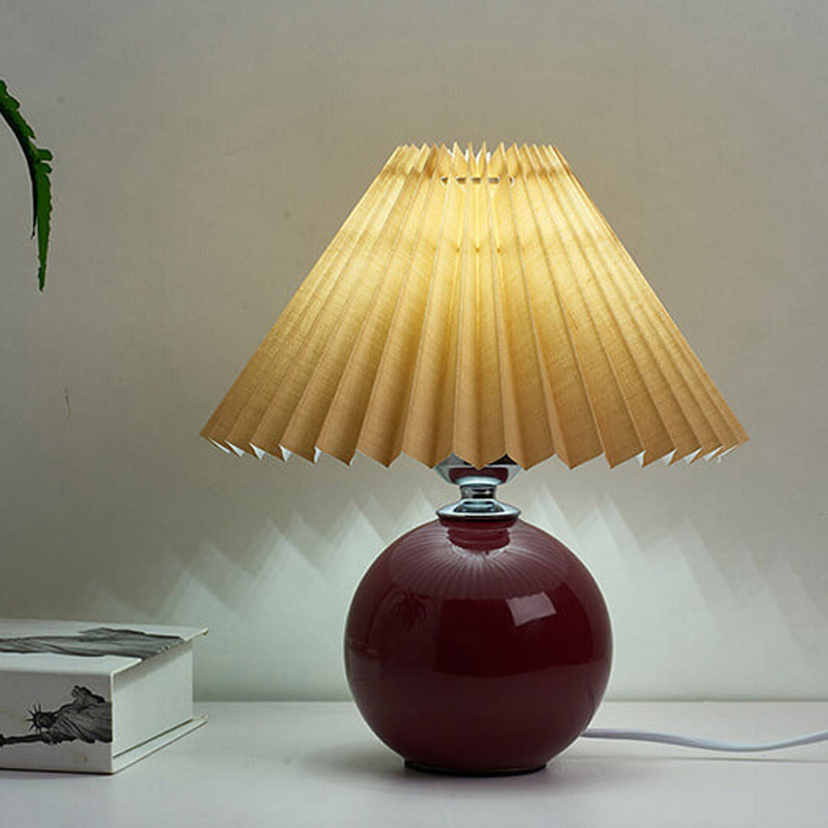 Nordic Minimalist Pleated Table Lamp