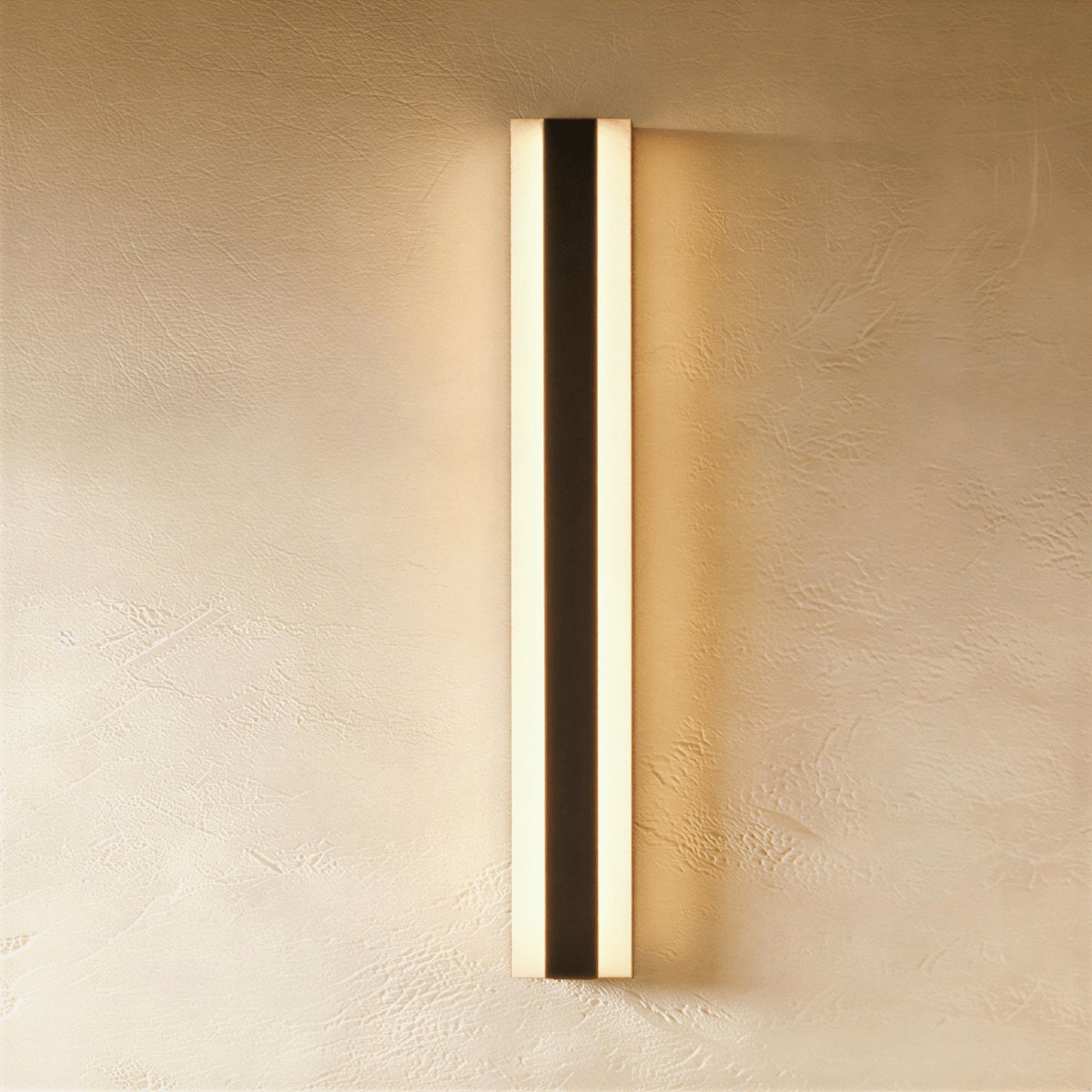 Modern Metal Outdoor Wall Lamp Dual Vertical Panels Detail