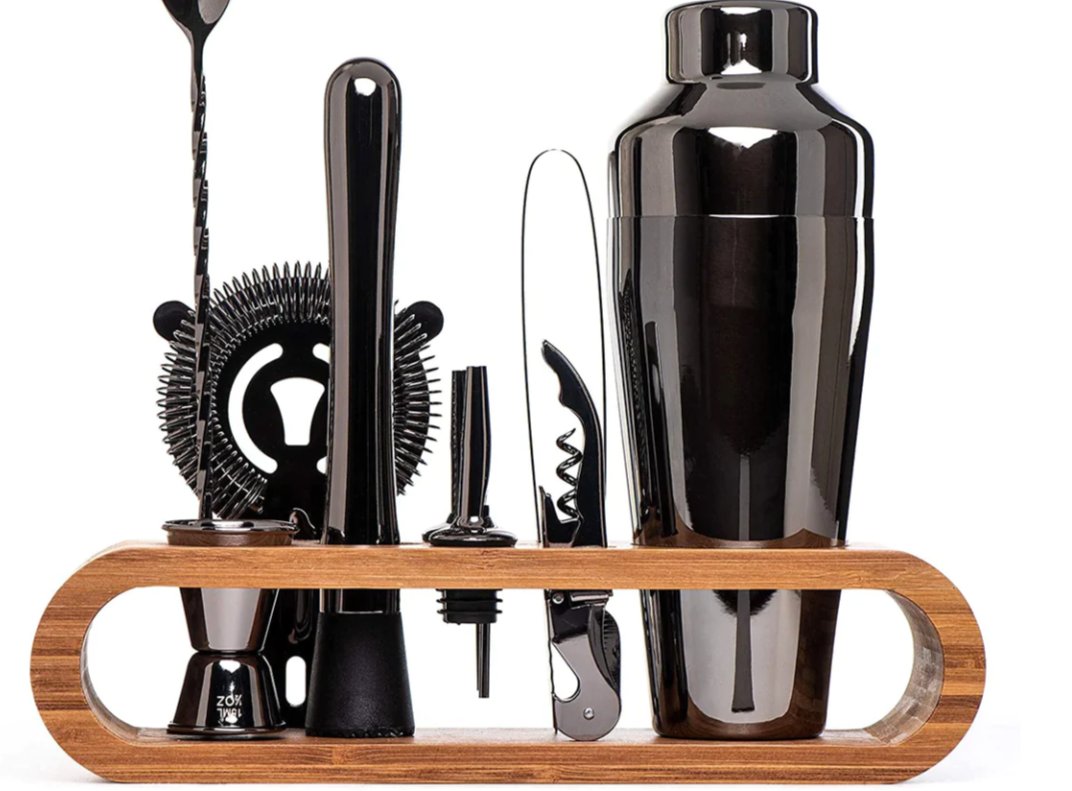 Professional Stainless Steel Cocktail Set Arch Stand Close Up