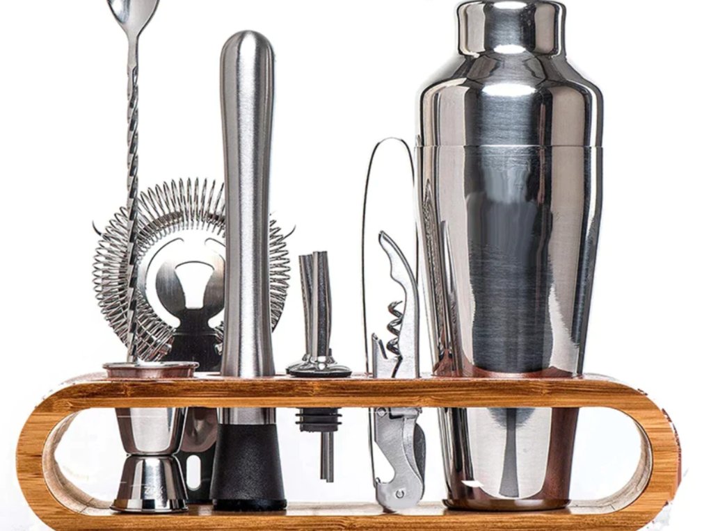 Professional Stainless Steel Cocktail Set Arch Stand Lifestyle